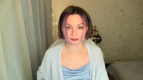 Snapshot of lunaa_bluee chatting on 04.23.26 lunaa_bluee online show from 04.23.26