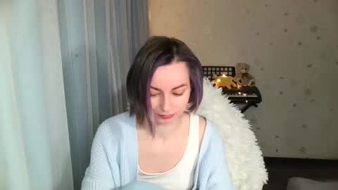 Snapshot of lunaa_bluee chatting on 04.29.26 lunaa_bluee online show from 04.29.26