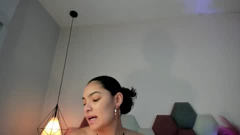 Snapshot of lunaaspen chatting on 12.20.25 Luna Aspen online show from 12.20.25