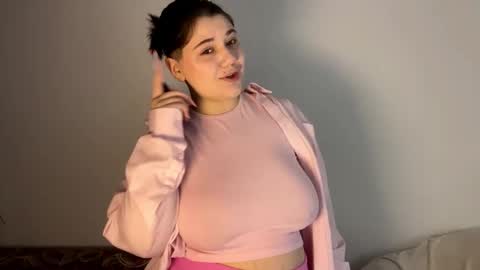 Snapshot of lunablakes chatting on 03.02.26 Luna online show from 03.02.26