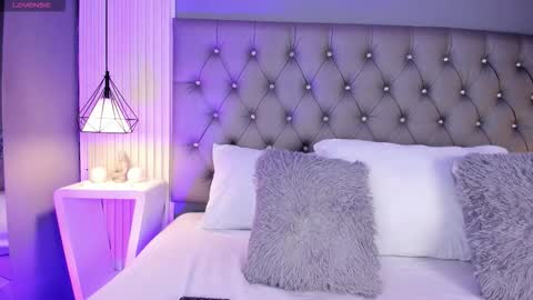 Luna  online show from 01.17.26