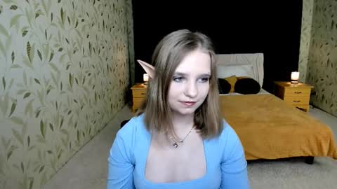 lunacosplaya online show from 10.27.25