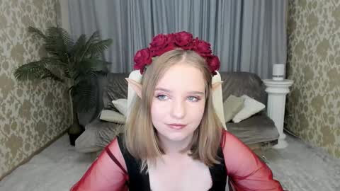 lunacosplaya online show from 11.01.25