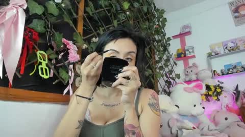 lunacristal_moon online show from 02.22.25