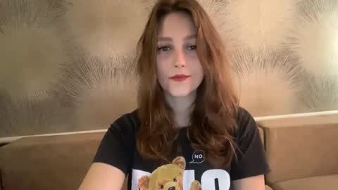 lunafeather online show from 03.08.26