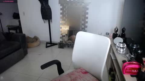 lunagardners online show from 09.17.25