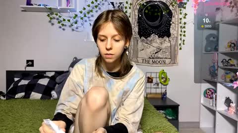 Snapshot of lunagorgon chatting on 04.09.26 luna online show from 04.09.26