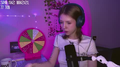 Snapshot of lunagorgon chatting on 05.05.26 luna online show from 05.05.26