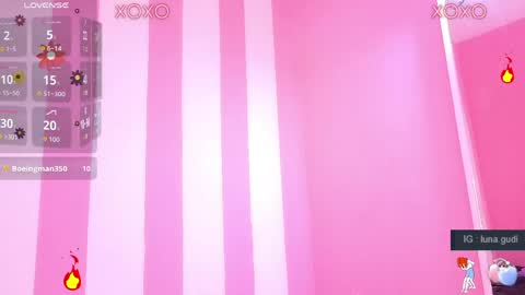 Snapshot of lunagudis chatting on 05.14.26 lunagudis online show from 05.14.26