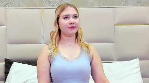 LunaHouston online show from 03.07.25