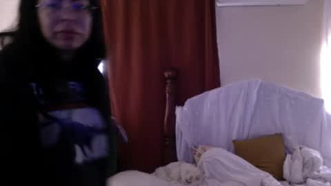 Snapshot of lunamivida chatting on 12.03.24 karazorel online show from 12.03.24