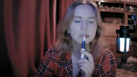 lunamystique_ online show from 02.12.26