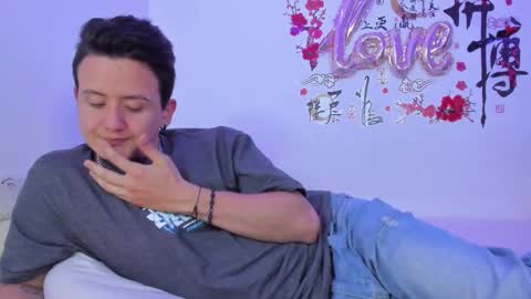 Snapshot of lunandrew chatting on 03.09.25 Luna Mendez  Andrew Cemar online show from 03.09.25