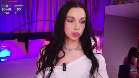 Luna  next streams Mon Fri Sat Sun 8pm-5am gmt0 online show from 12.14.25