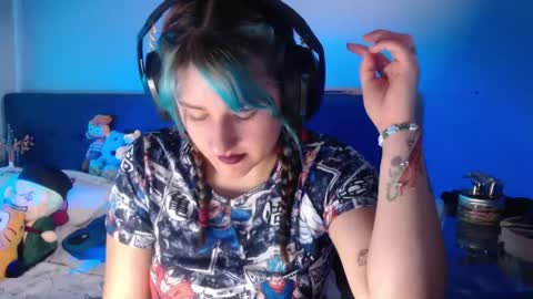 Snapshot of lunapalmer01 chatting on 04.14.26 Julieth online show from 04.14.26