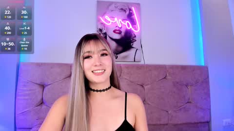Snapshot of lunar_leen chatting on 12.27.24 Luna online show from 12.27.24