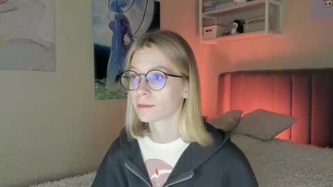 Sofia online show from 10.29.25