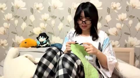 Yuna online show from 10.12.25