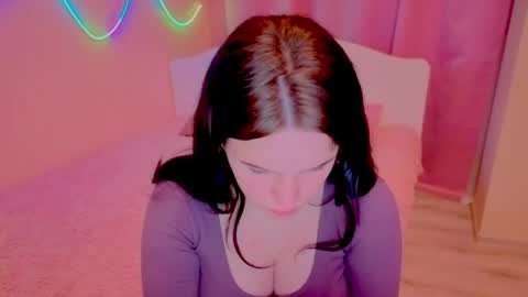 Snapshot of lunariaas chatting on 04.25.26 Valeria online show from 04.25.26