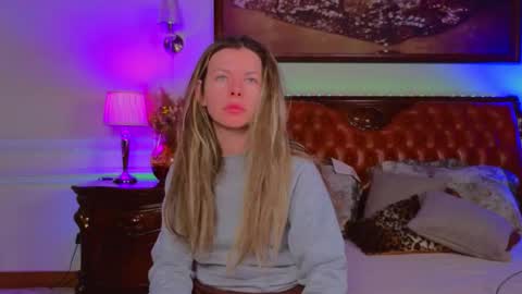 Luna Rishi online show from 01.19.26