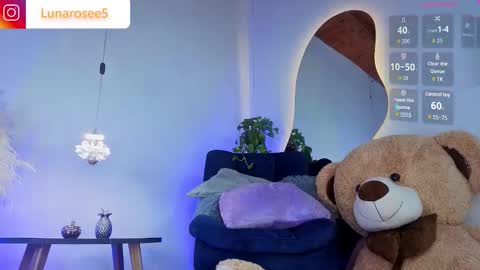 Luna online show from 10.13.25