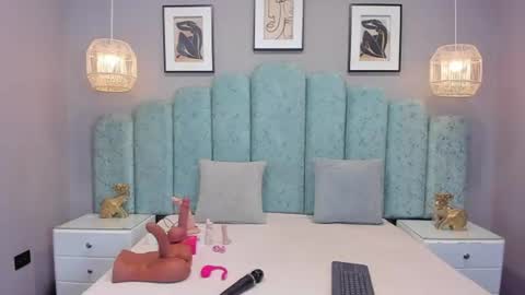 Snapshot of lunasoft_ chatting on 06.18.26 Luna online show from 06.18.26