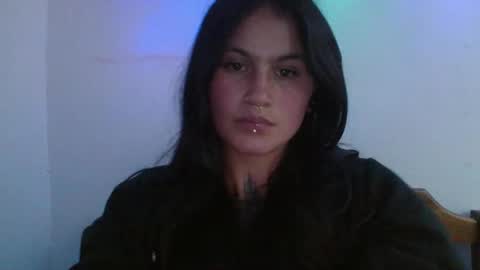 Snapshot of lunatica_2000 chatting on 01.10.25 Luna online show from 01.10.25