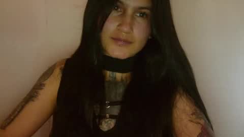 Snapshot of lunatica_2000 chatting on 01.15.25 Luna online show from 01.15.25