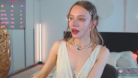 LunaticaBae online show from 03.23.26