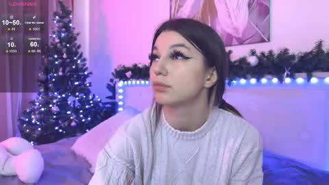 Snapshot of lunavine chatting on 02.10.26 Veronica online show from 02.10.26