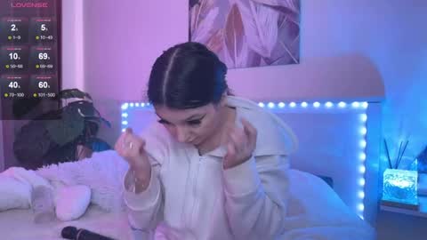 Veronica online show from 04.13.26