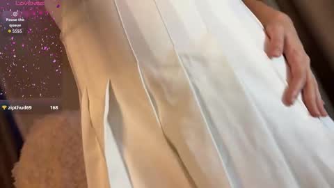 Snapshot of lunawho chatting on 02.07.26 Luna online show from 02.07.26