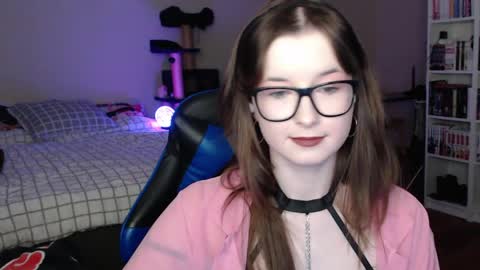 LunaXcherry online show from 03.31.26