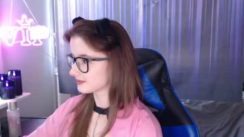 Snapshot of lunaxcherry chatting on 06.29.26 LunaXcherry online show from 06.29.26