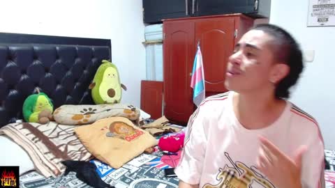 Snapshot of lunay_gutierreez chatting on 12.21.24 Lunay and mariana PVT OPEN online show from 12.21.24