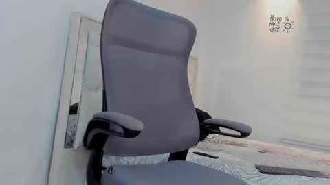 Lunay online show from 02.24.26