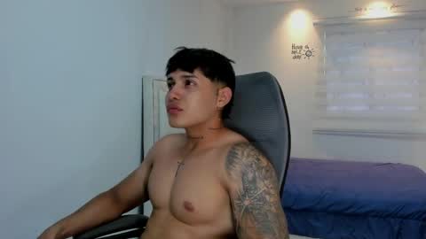 Snapshot of lunay_xtreemboy chatting on 04.18.26 Lunay online show from 04.18.26