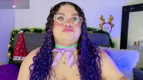 Snapshot of lunitaa_0 chatting on 12.04.25 L U N I T A online show from 12.04.25