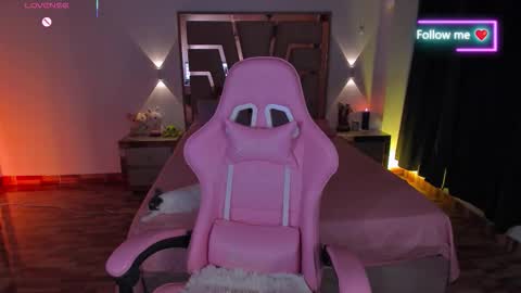 Snapshot of lunna_roosee chatting on 02.07.26 LUNA ROSE online show from 02.07.26