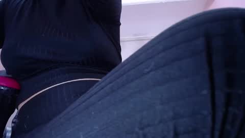 Snapshot of lunnadoll chatting on 03.03.25 Katty what ever do you want on my pv is for extra tokens minimi 250 tks ty u for understand online show from 03.03.25