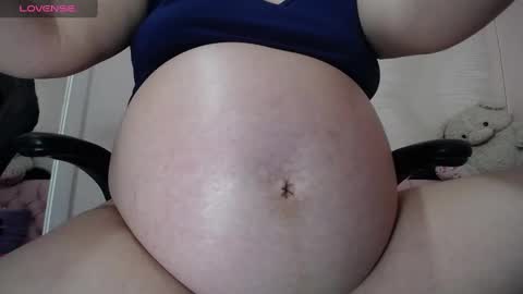 Snapshot of lunnadoll chatting on 09.29.25 Katty what ever do you want on my pv is for extra tokens minimi 250 tks ty u for understand online show from 09.29.25