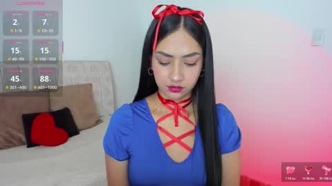 lunnasweet1 online show from 10.27.25