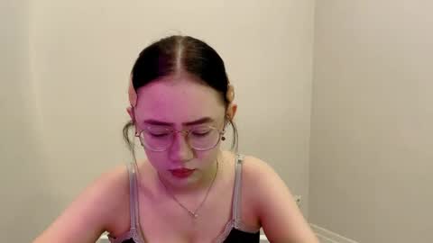 Snapshot of lupefaulker chatting on 05.15.26 Roxie online show from 05.15.26