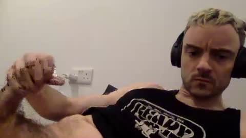 Snapshot of lupine_666 chatting on 11.22.25 Lupine online show from 11.22.25