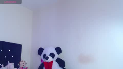 Snapshot of lupitah_222 chatting on 02.24.25 lupitah_222 online show from 02.24.25