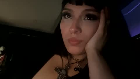 Lupita online show from 02.24.25