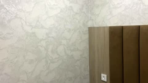 Lora online show from 04.18.26