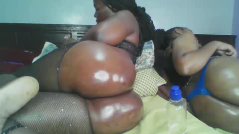 Snapshot of lusciouscaramel_ chatting on 01.13.25 caramel online show from 01.13.25