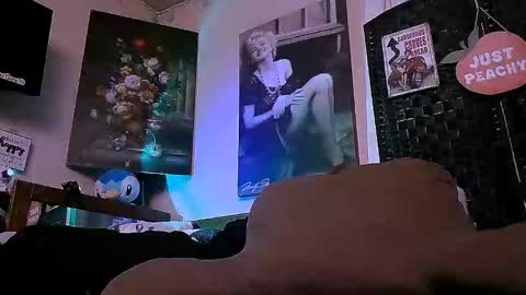 .Clarissa. Follow me on Instagram   miss buns  online show from 11.02.25