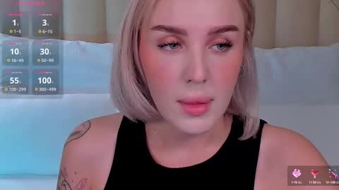 your sweet Liana online show from 10.13.25